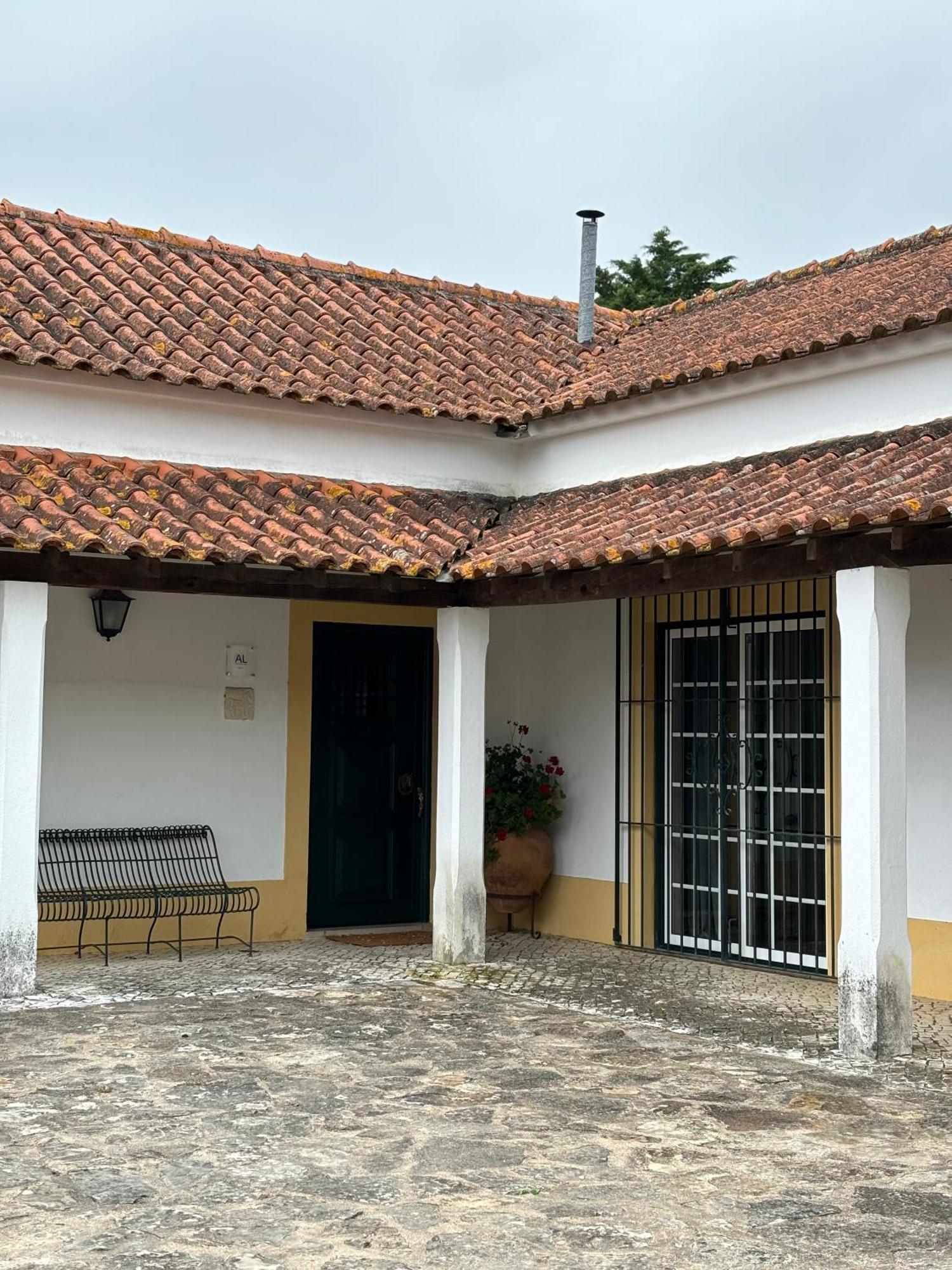 Вилла Casa Da Nogueira Томар Экстерьер фото